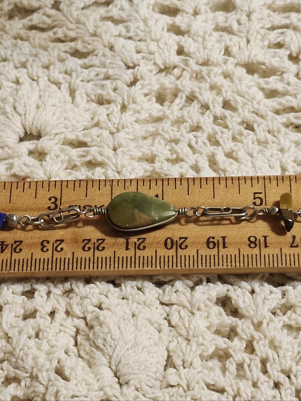 Green Teardrop Stone Bracelet - Unbranded
